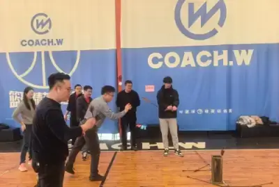 南京文旅集团明外郭风光带公司开展“趣味迎新春，聚力启新程”春节趣味运动会